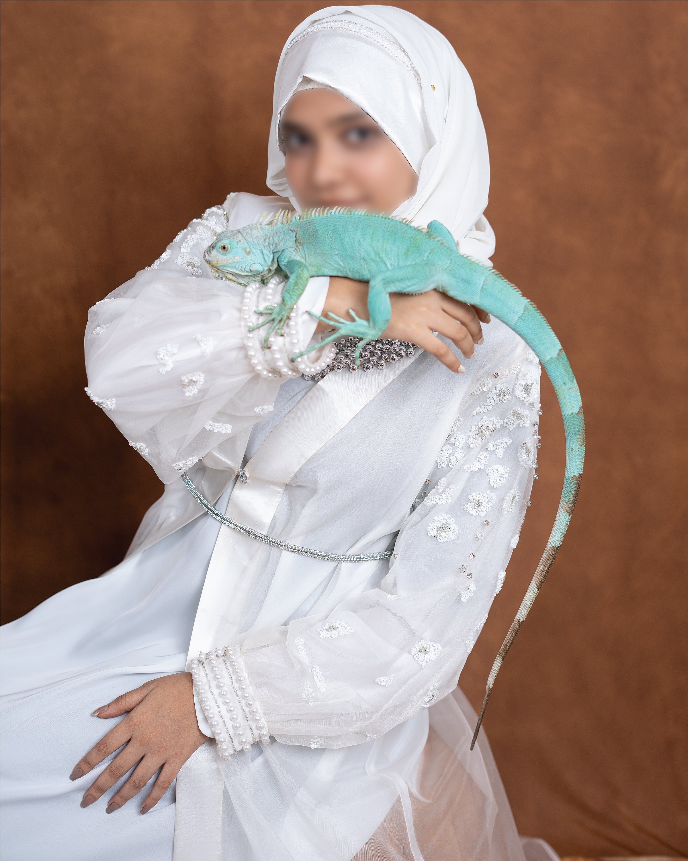 Bruyee Jacket Dress (White)